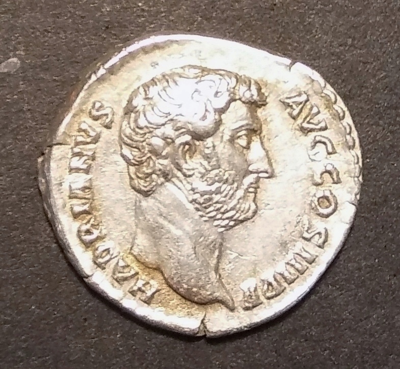 Hadrian - Annona (Modius) Obv 1.jpg