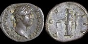 Hadrian denarius 2.jpg