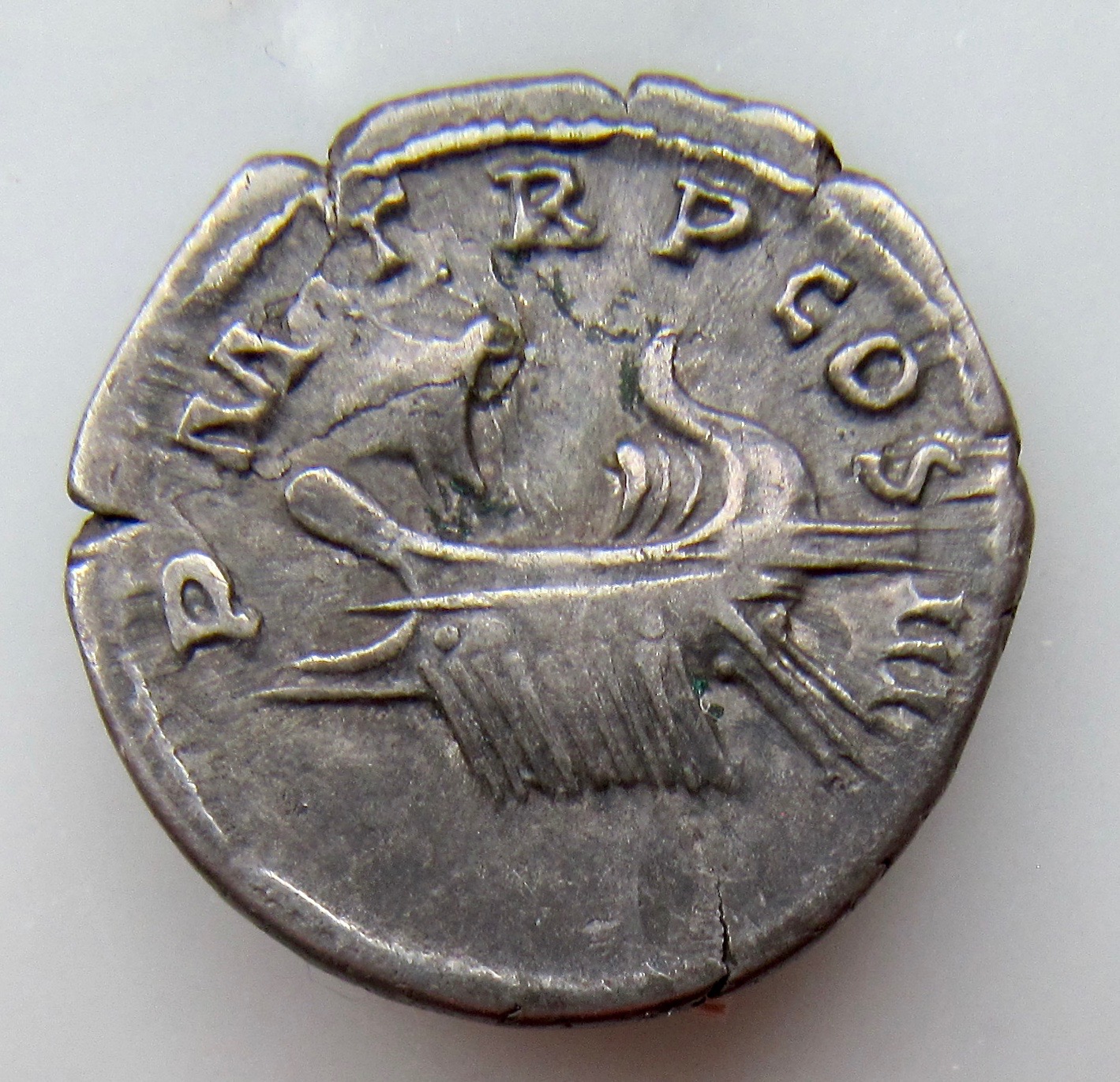 Hadrian Denarius galley 2 REV2 N - 1.jpg
