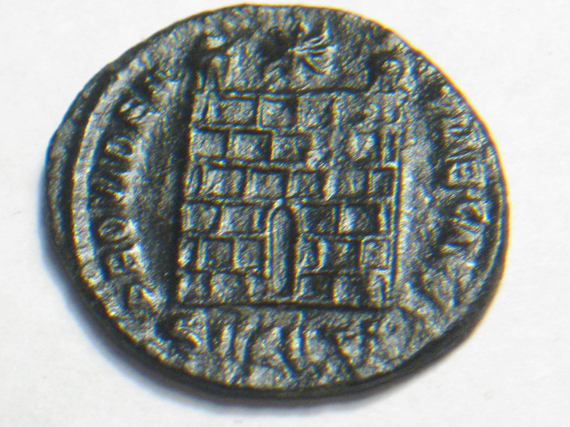 hadrian dupondius crispus follis  1st app. of verdi-care 008.JPG