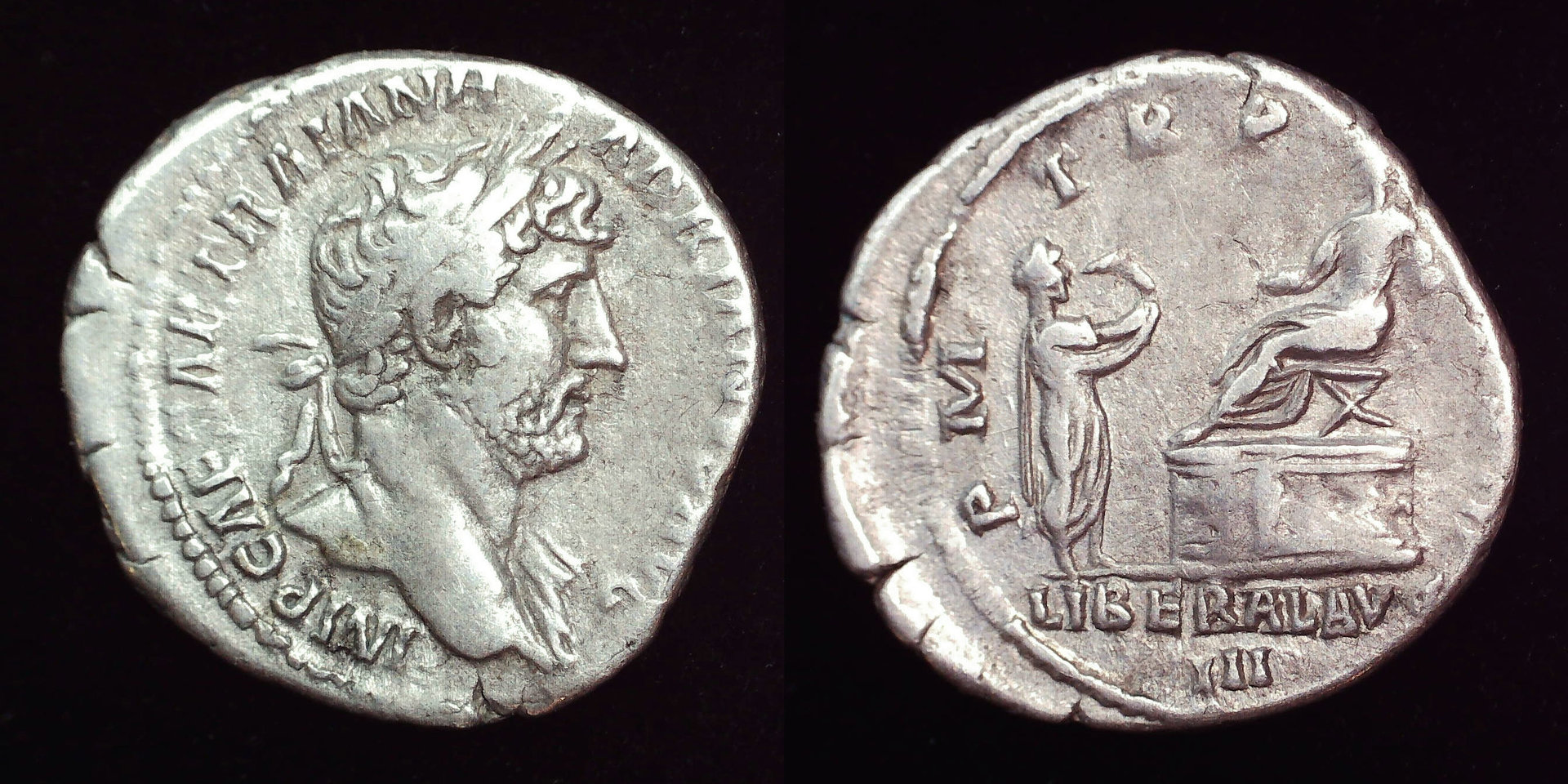 Hadrian Liberalitas.jpg