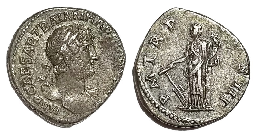 Hadrian P M TR P COS III Fortuna Denarius.jpg