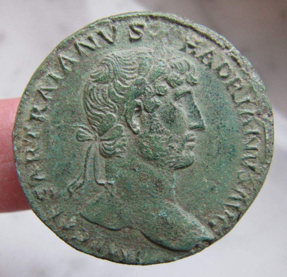 Hadrian Sestertius 563b-Obv - 1_opt.jpg