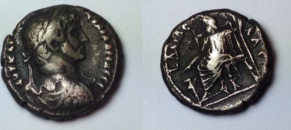 Hadrian year 12 Serapis.jpg
