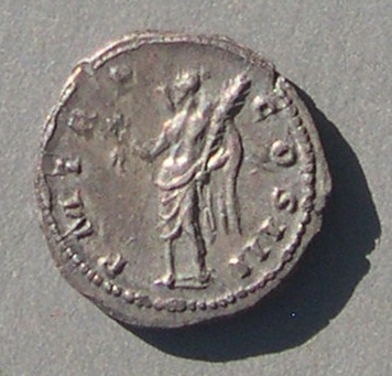 HadrianQuinariusR.jpg