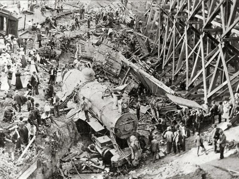 hammond_circus_train_wreck_1918.jpg