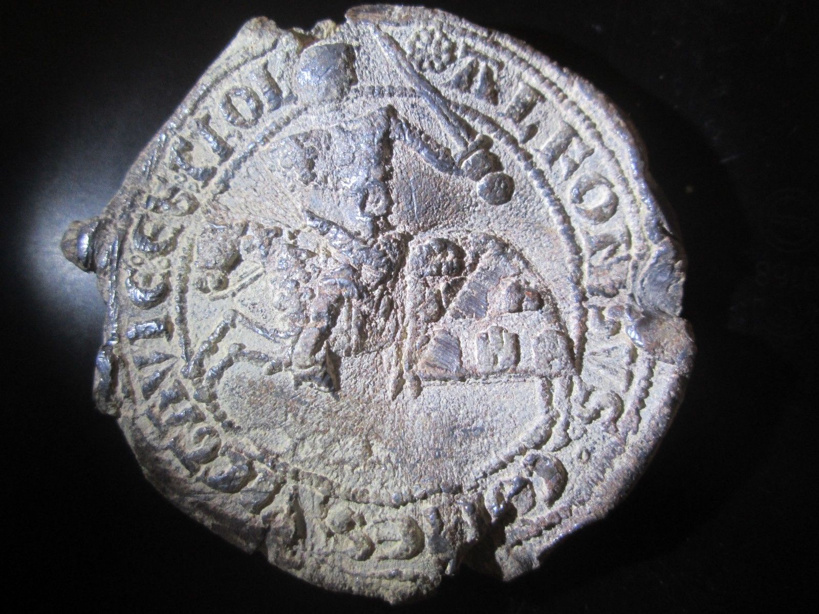 HERALDRY, LEAD SEAL, ALPHONSE, OBV. (FR.ebay).jpg