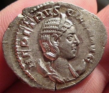 Herennia Etru a.jpg