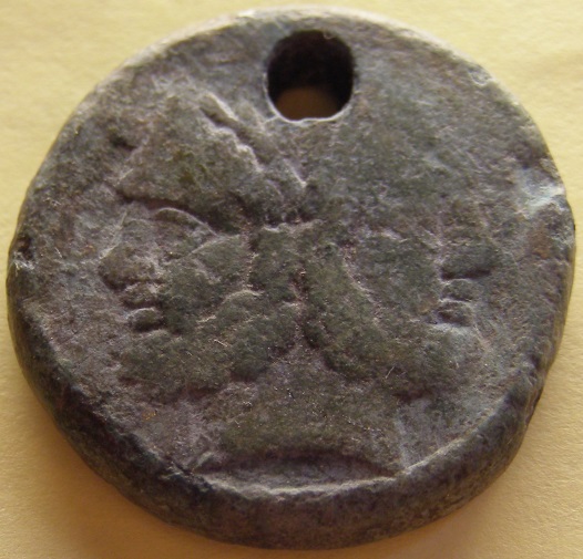 holed as V or anchor 1.jpg