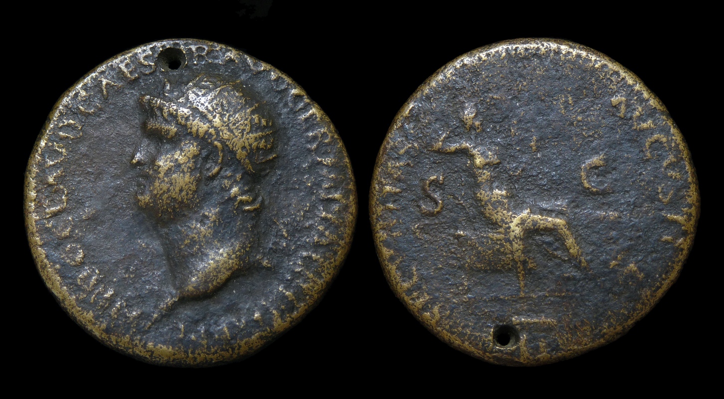 Holed - Nero - Dupondius Securitas 2623.jpg
