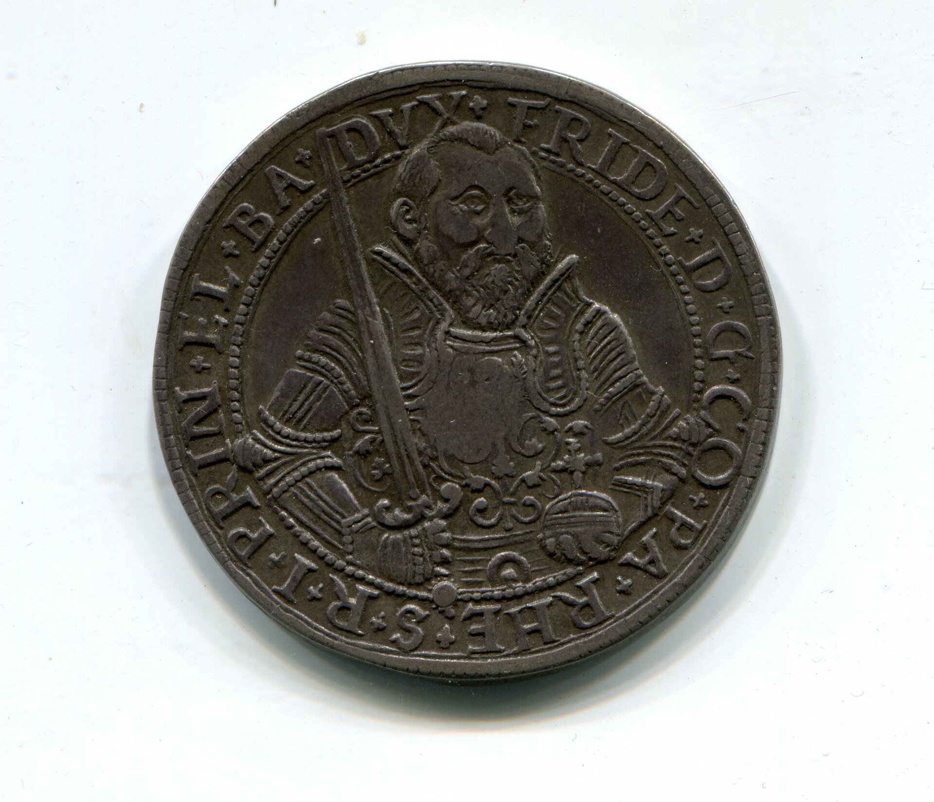 Holland cm on Fried III Elector of Plalz Taler 1567 LD obv 591.jpg