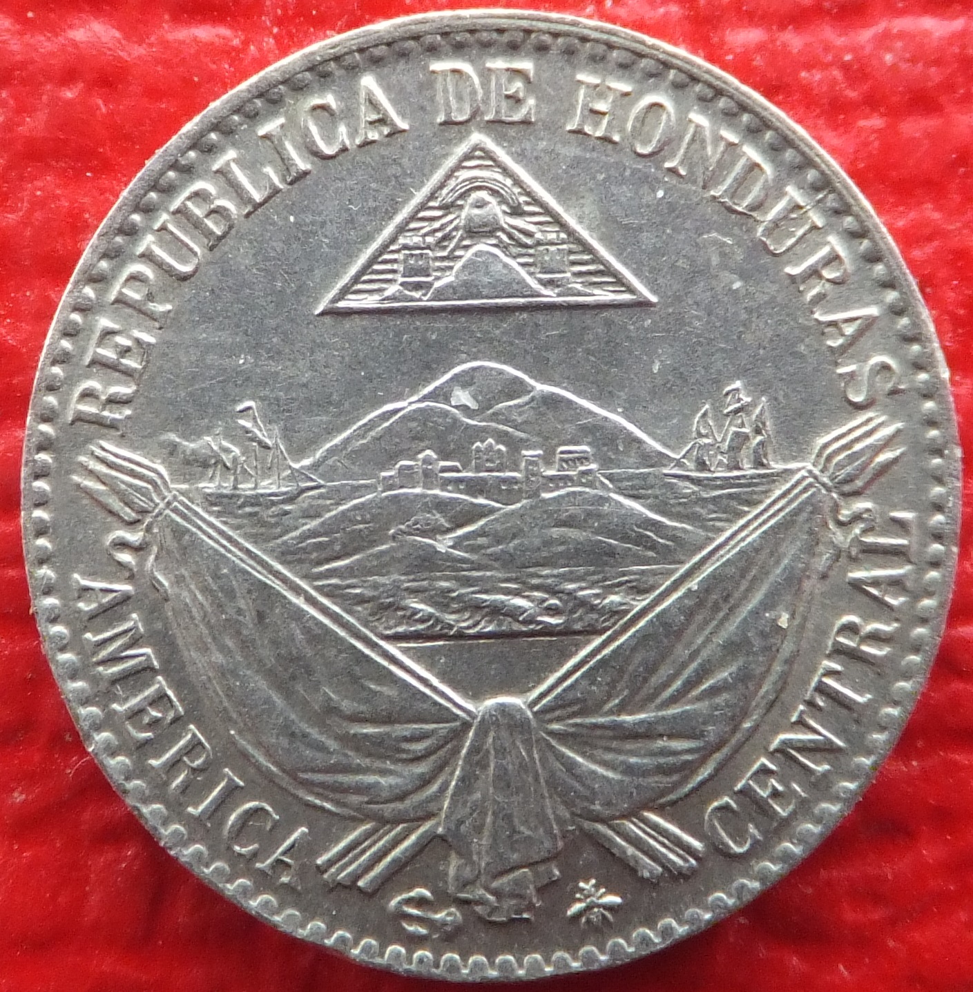Honduras ⅛ real 1870A (1).JPG