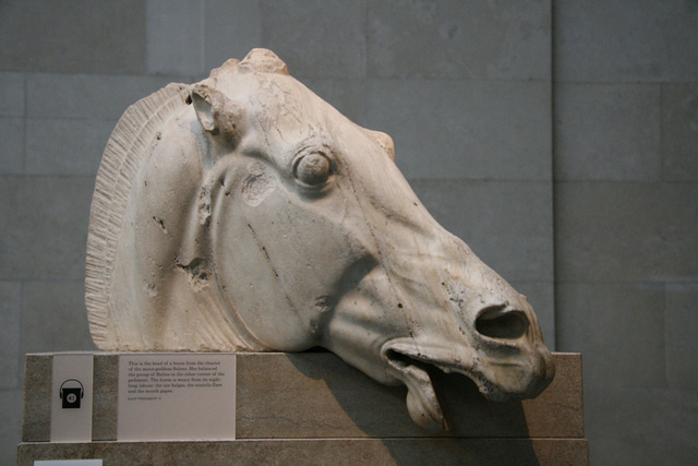 Horse_Head_Parthenon_Marbles.jpg