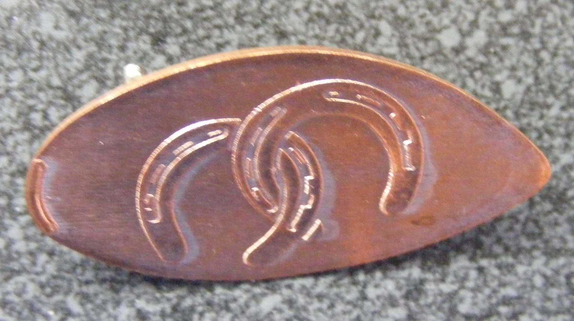 Horseshoes with clip.jpg