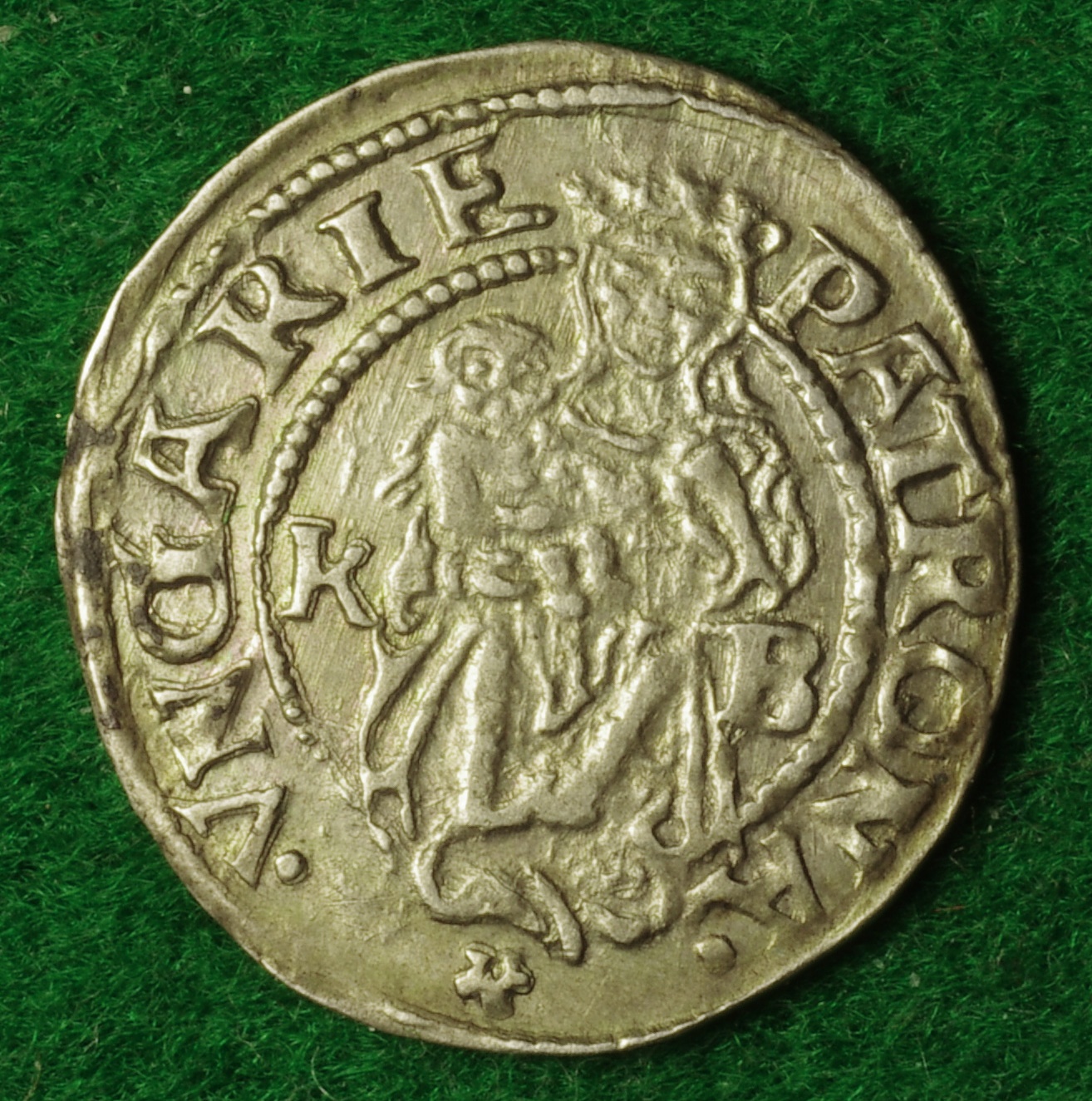 Hungary 1535 Denar 2.JPG