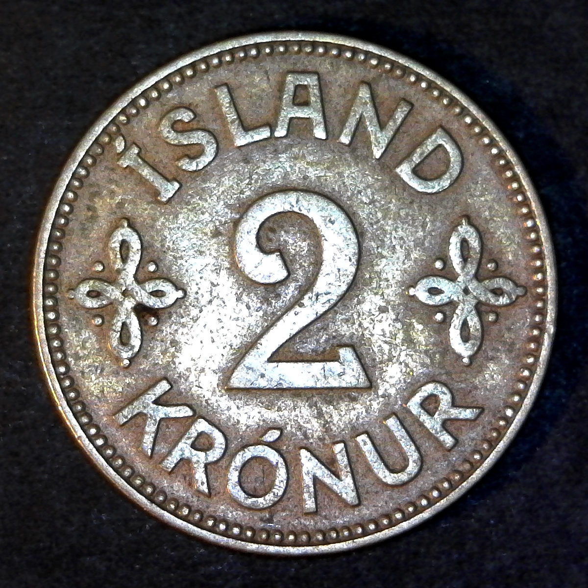 Iceland 2 kronur 1925 obv.jpg