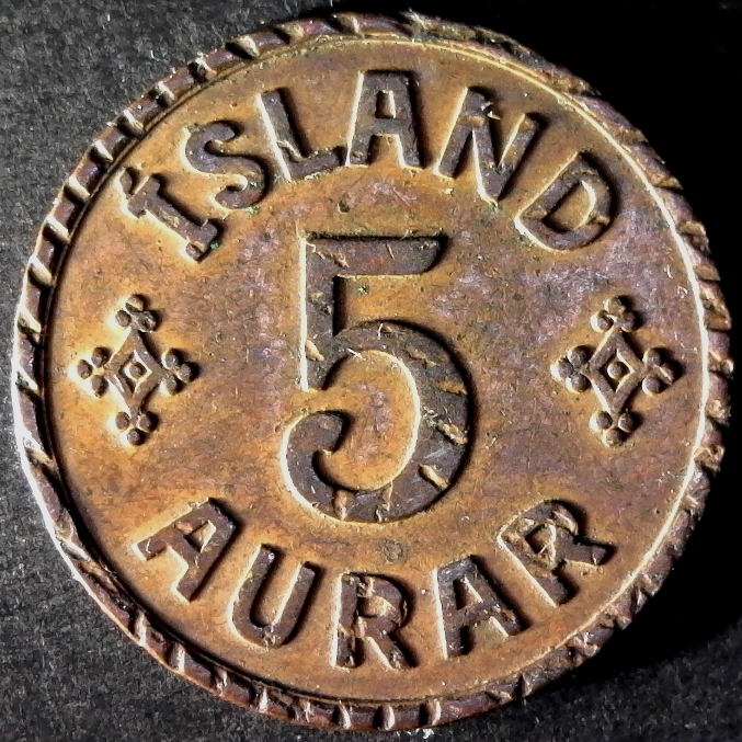 Iceland 5 Aurar 1942 PMD obv less 10 60pct.jpg