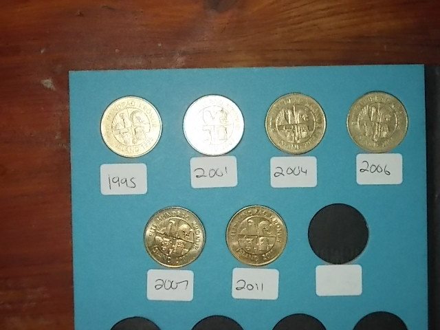 Iceland Coins 001.jpg