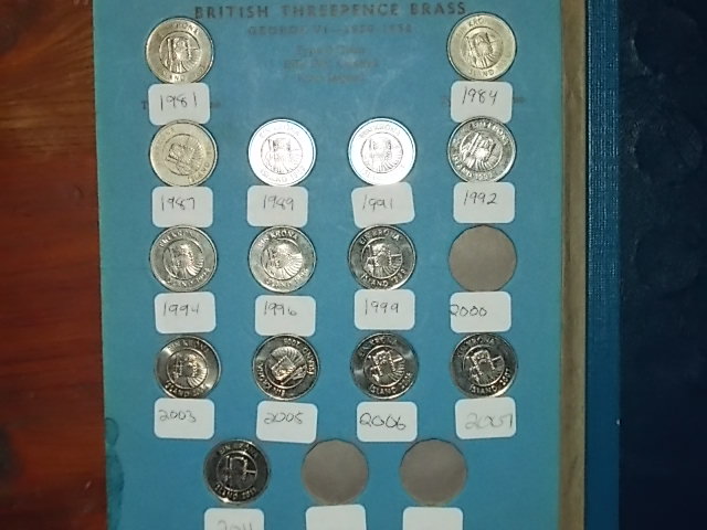 Iceland Coins 002.jpg