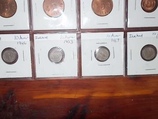 Iceland Coins 2 003.jpg