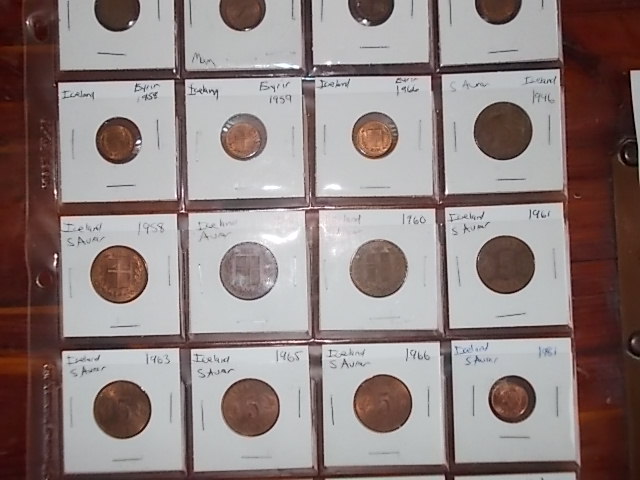 Iceland Coins 2 004.jpg