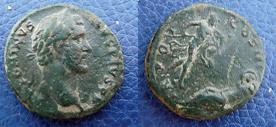 III Antoninus Pius 0694 var Rhea no SC 7-0685 2.jpg