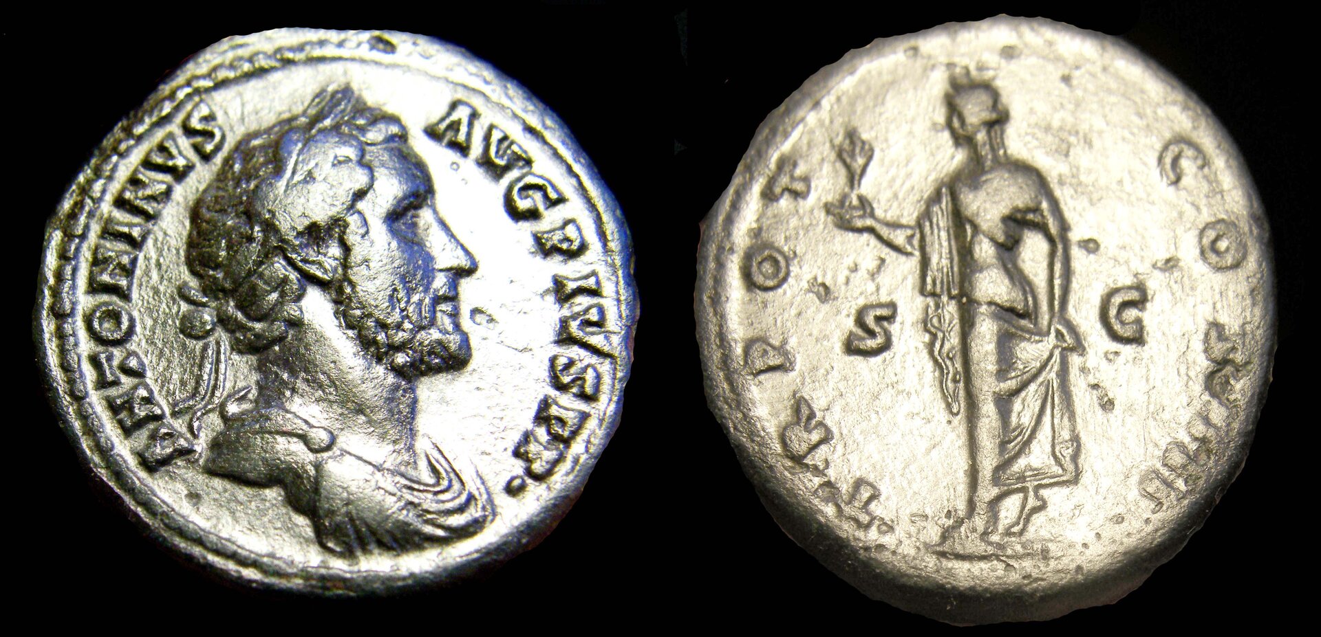 III Antoninus Pius 0703b var mini.jpg