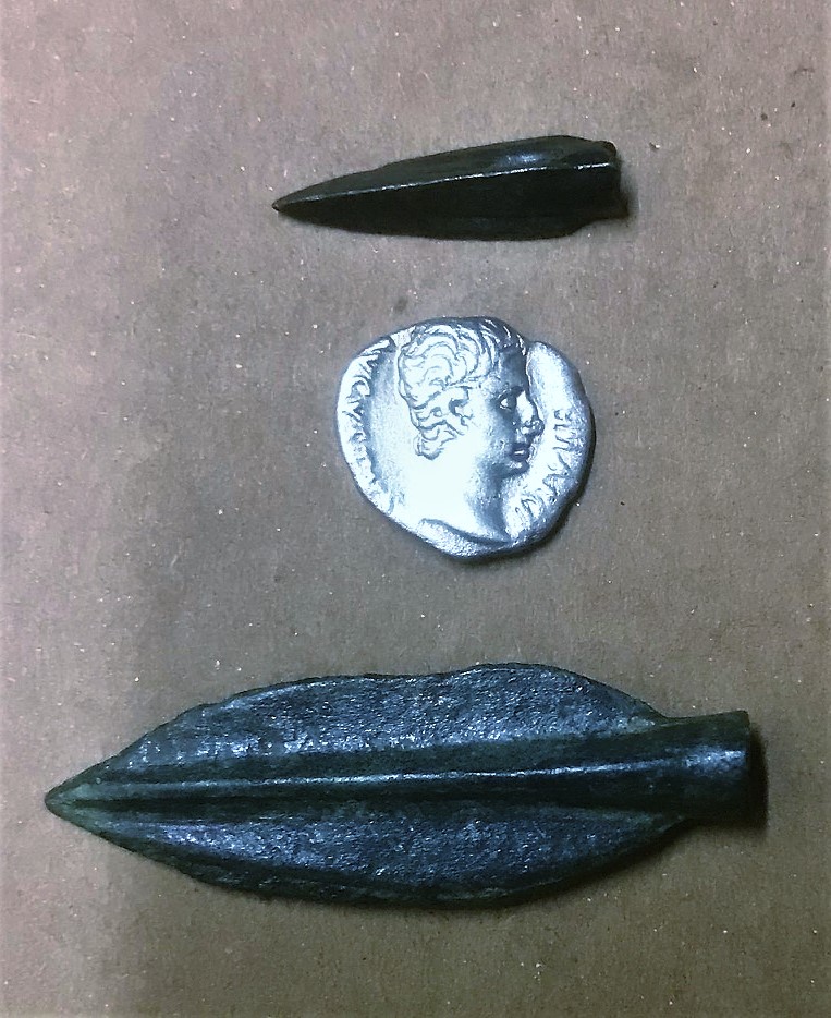 IMG_0701[1949]Arrow heads.jpg