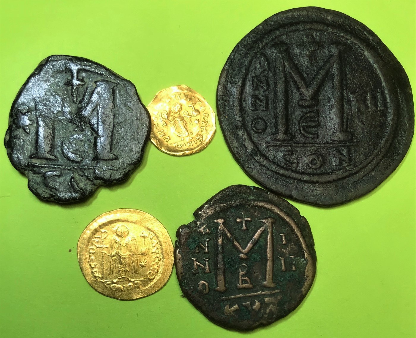 IMG_1365[5369]Justinian reverse..jpg