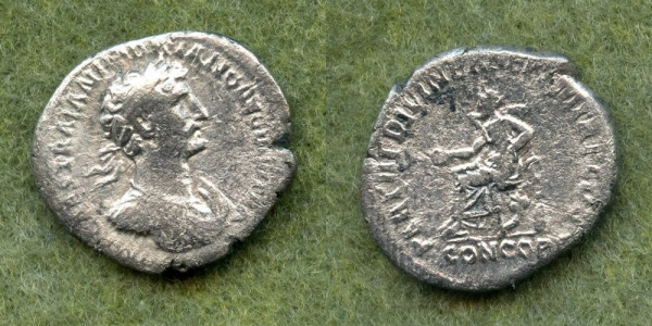 imgonline-com-ua-twotoone-YkhzPRFPE6mfbhXv-Hadrian denarius.jpg