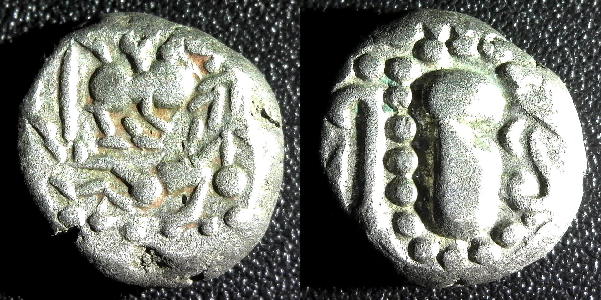 INDIA-GADHAIYA-PARAMARAS OF MALWA-1200-1300AD-1 DRACHM - BATTLE- DR#167  obv A-side.jpg