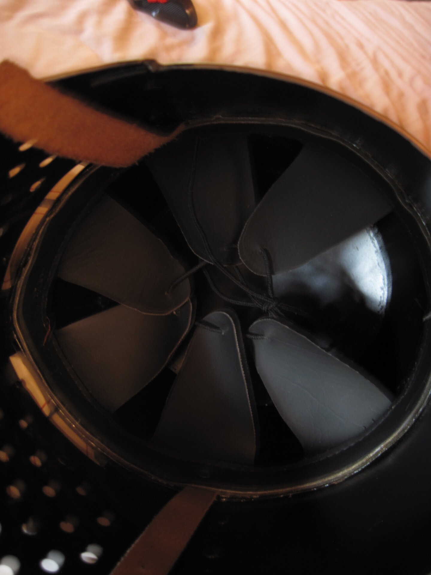 inside helmet 001.JPG