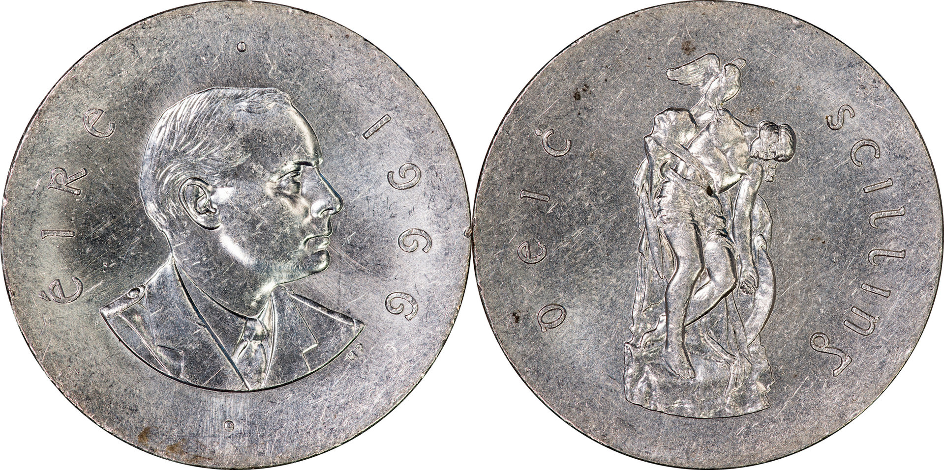 Ireland - 1966 10 Shilling.jpg