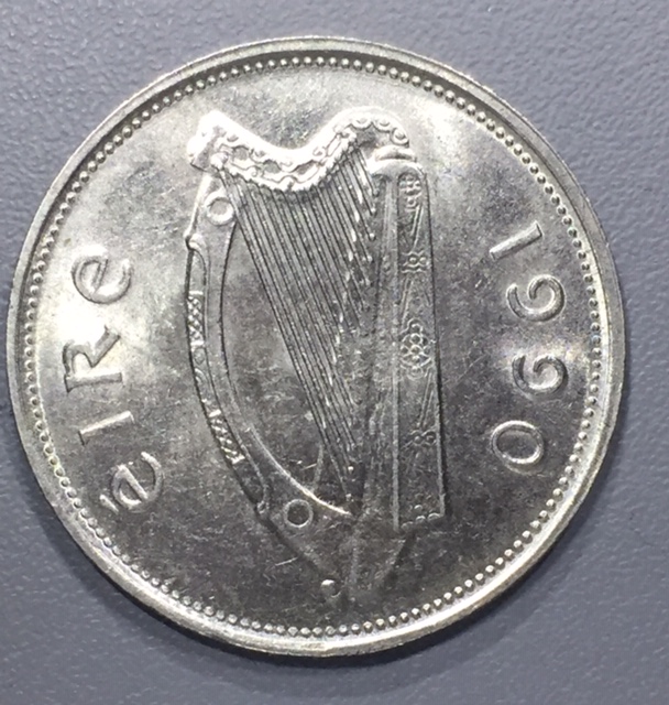 Ireland 1990 £1 coin error4.jpg