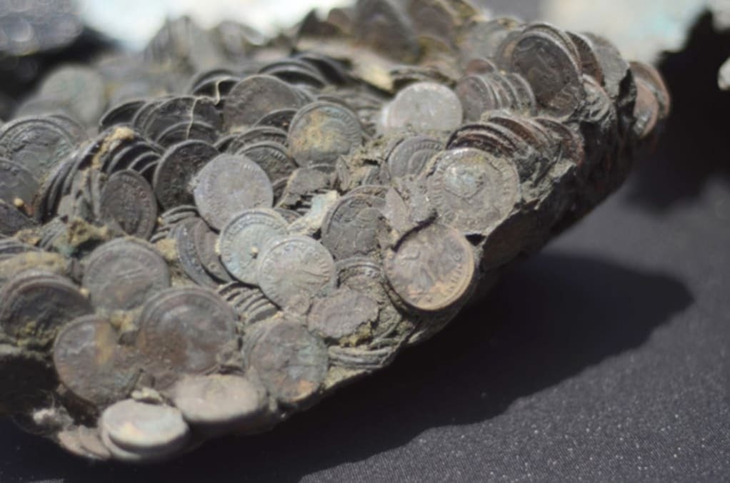 israel-2016-shipwreckcoins1face.jpg