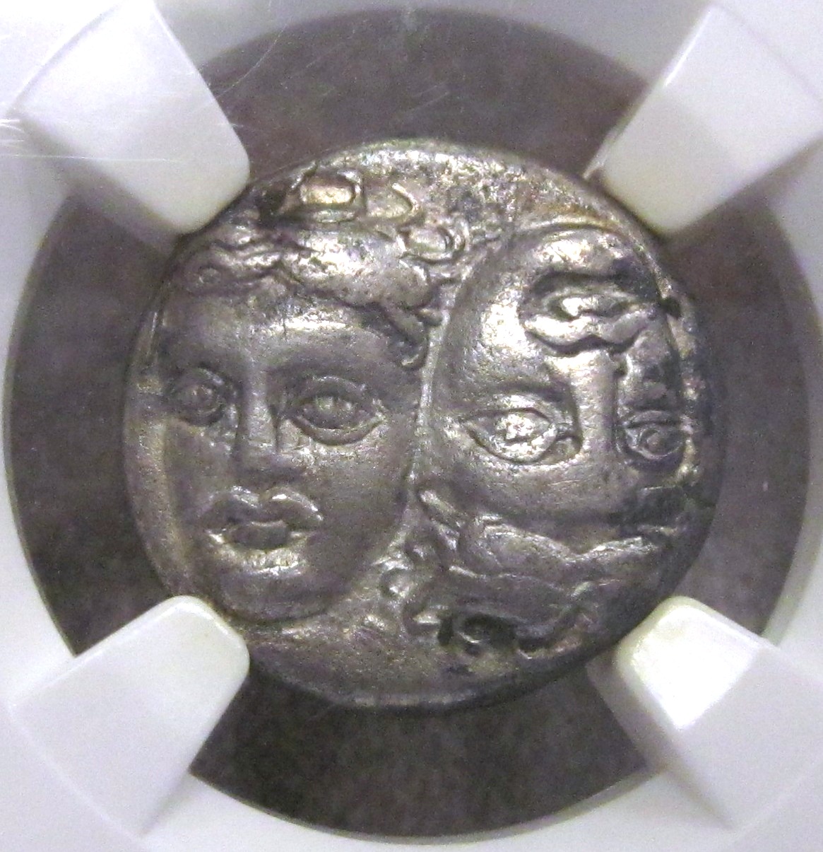 Istros Stater Obv 1.jpg