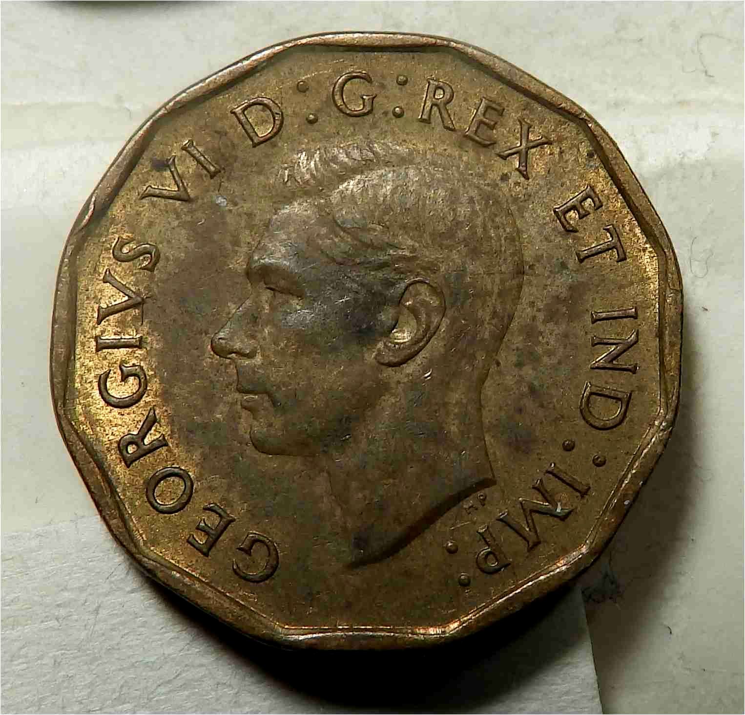 Jeff Canada 5 cents 1942  obv brass.jpg