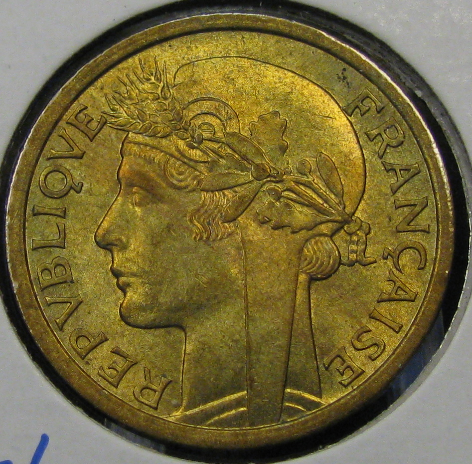 JPW589 obverse.jpg