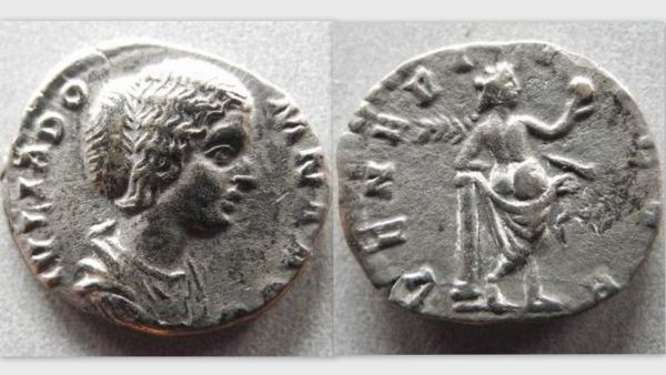 Julia Domna6_opt.jpg