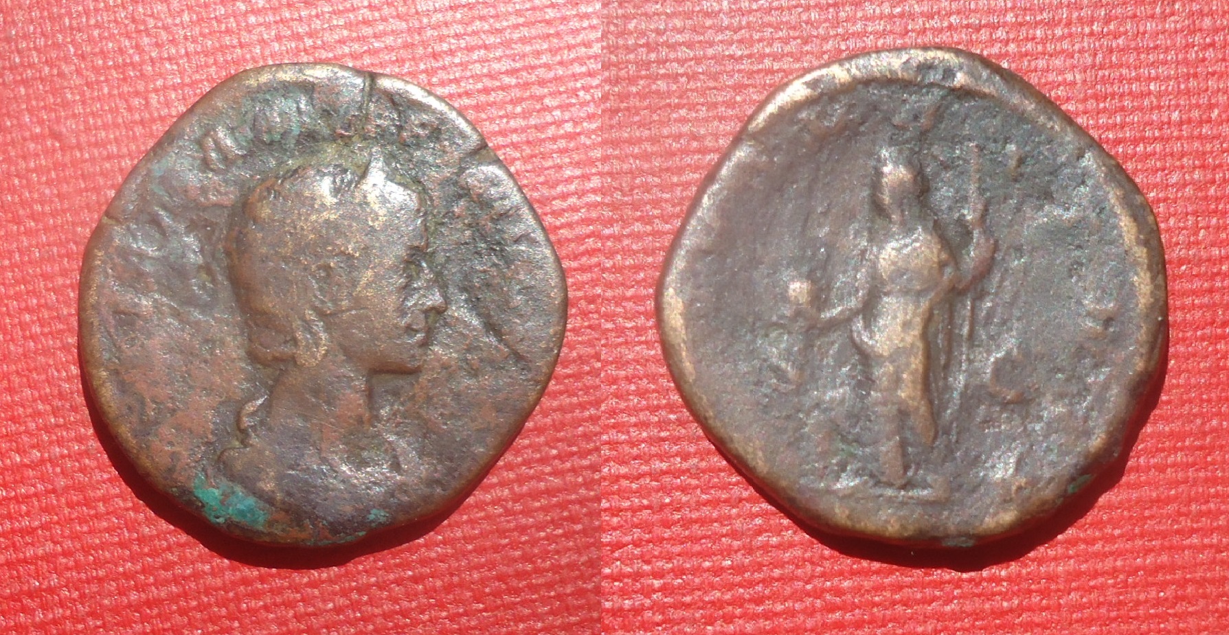 Julia Mamaea - Sest VENVS VICTRIX Dec 2016 (0).jpg