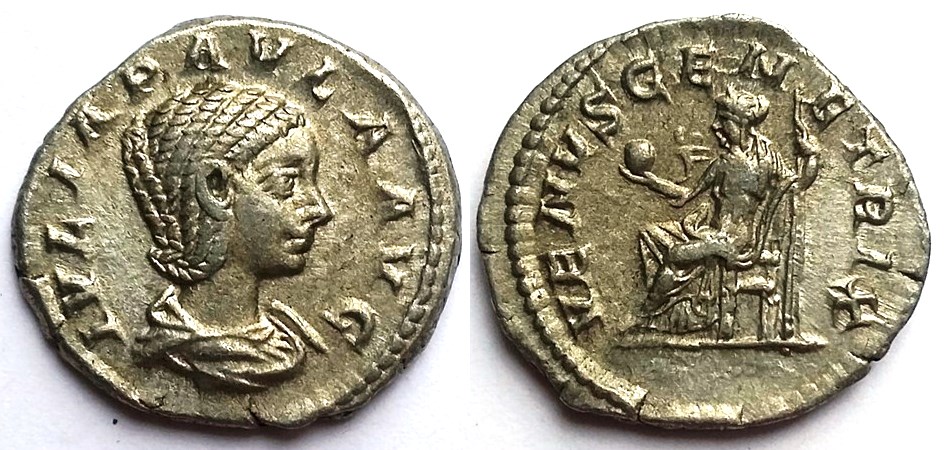 Julia Paula Venus Genetrix denarius.jpg