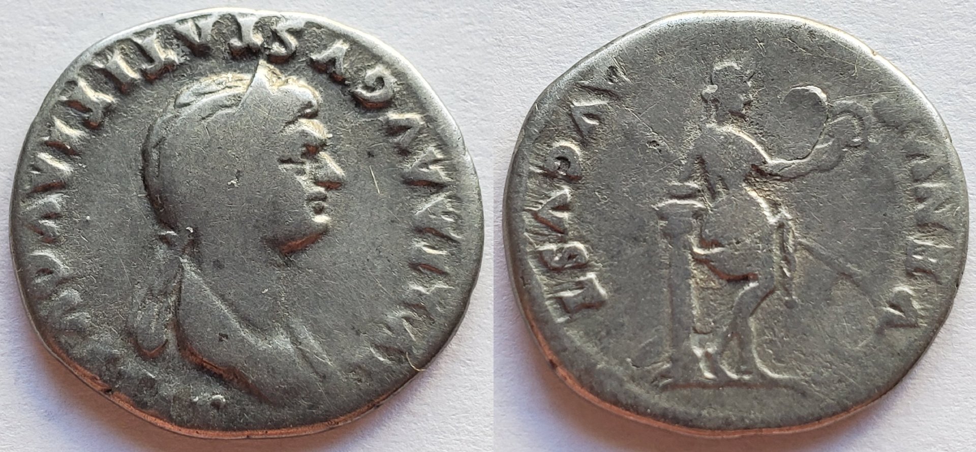 Julia Titi denarius venvs avgvst.jpg