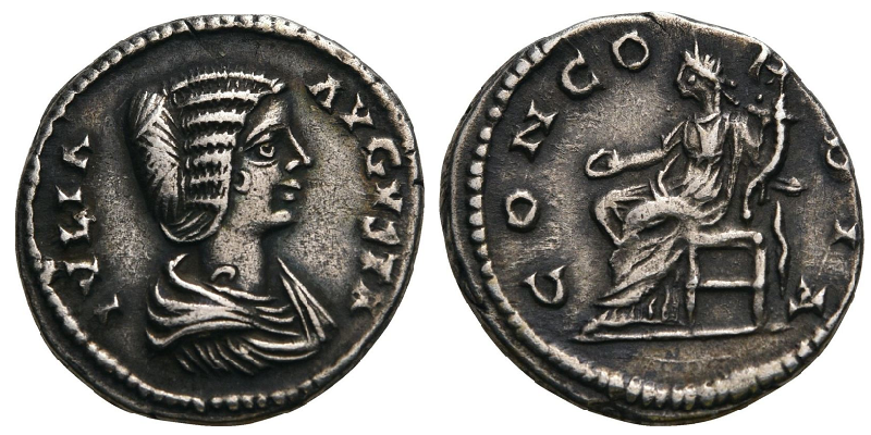 JuliaDomna-oldpix.png