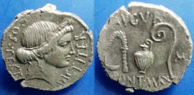 Julius Caesar 1.jpg