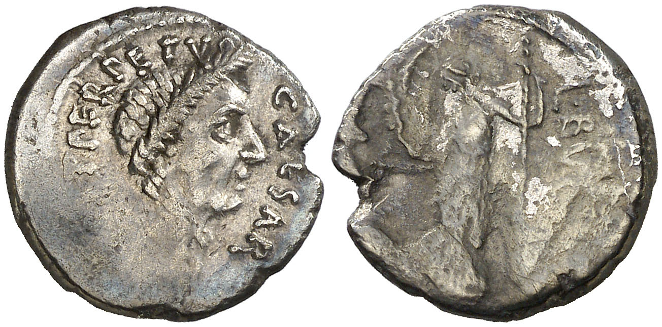 Julius Caesar Denarius Lifetime Portrait Ex Aureo y Calico (photo) 353-32.jpg