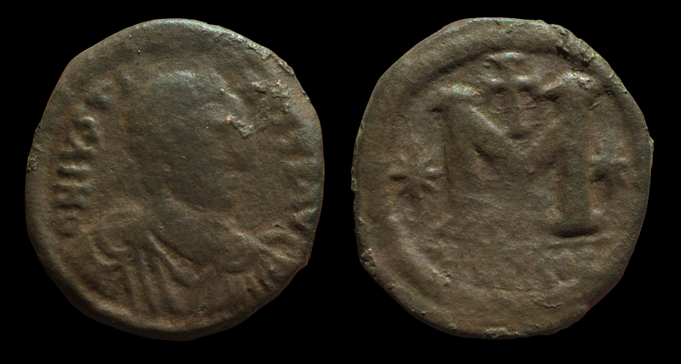 Justin I, Follis.png