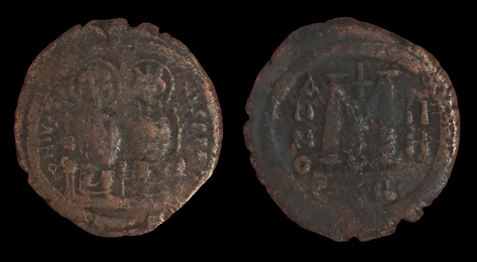 Justin II and Sofia, Follis, Constantinople.png
