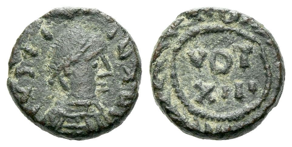Justinian Carthage AE Nummus XIII.jpg