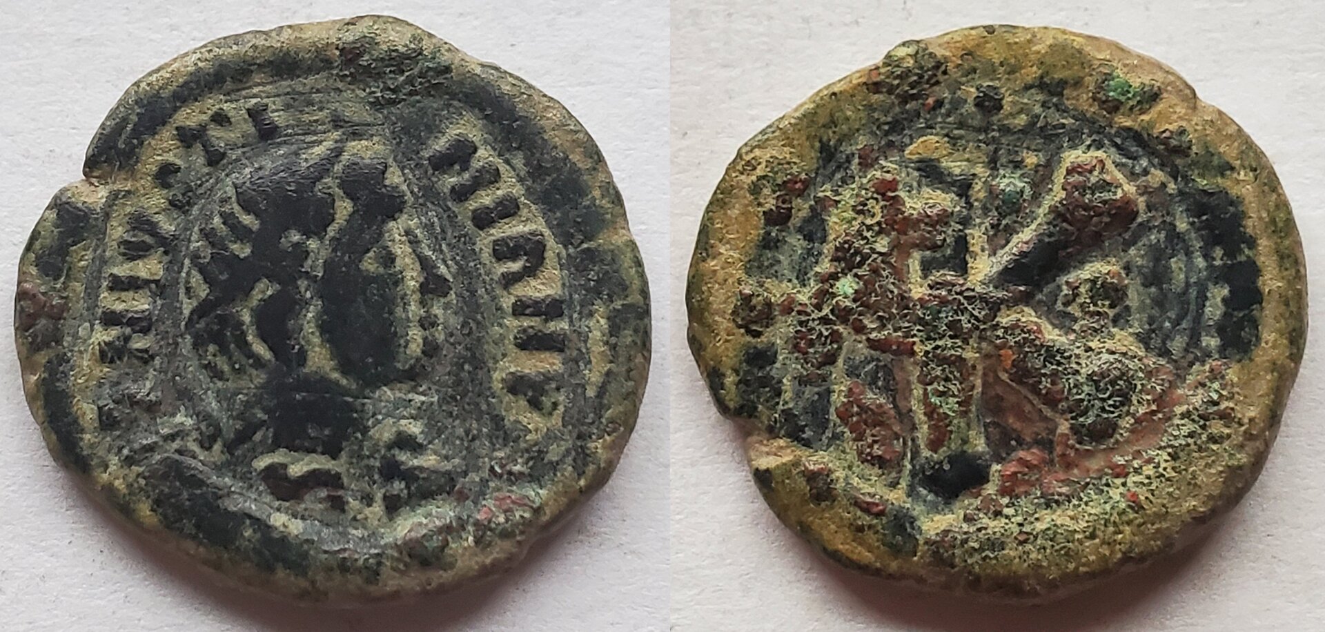 Justinian half follis military mint Salona.jpg
