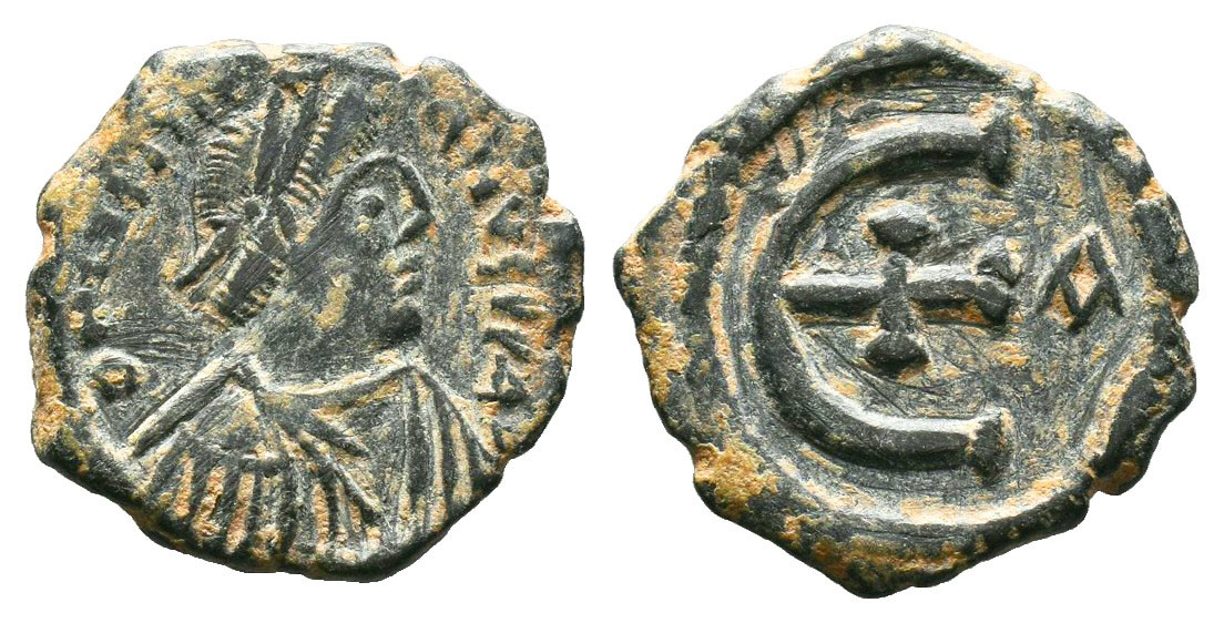 Justinian I 527-565 AE 5Nummi dara.jpg